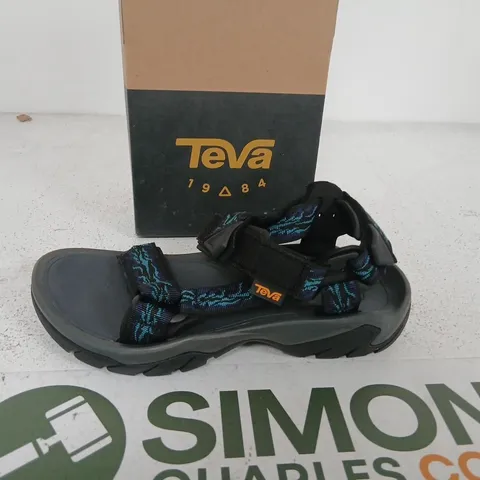 TEVA MEN'S TERRA FI 5 UNIVERSAL SANDALS – MANZANITA/DARK ECLIPSE, UK 7 (US 8, EU 40.5)