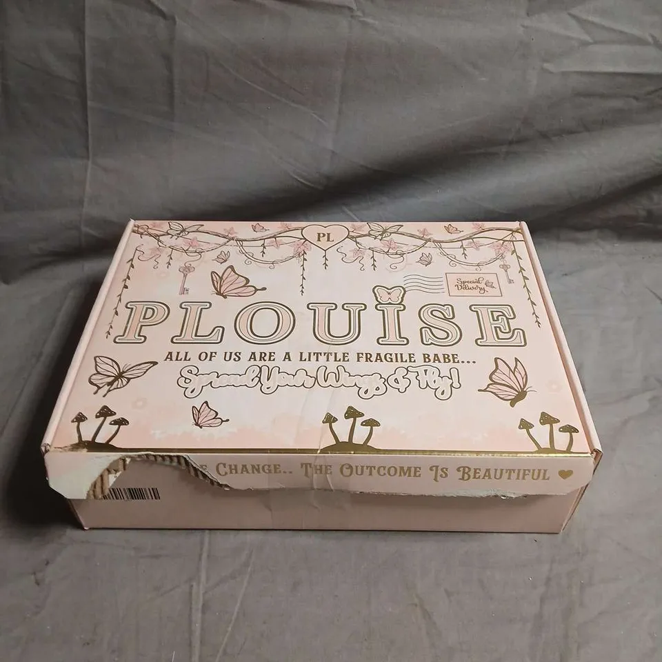 P. LOUISE BEAUTY GIFT SET