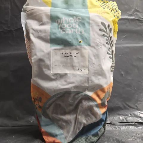 WHOLE FOOD EARTH DATES PITTED FREEFLOW 2KG BAG