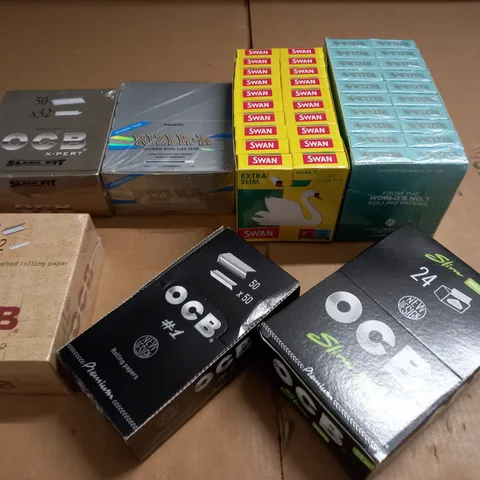 LOT OF 7 BOXES OF SMOKING ACCESSORIES TO INCLUDE RIZLAS AND FILTERS