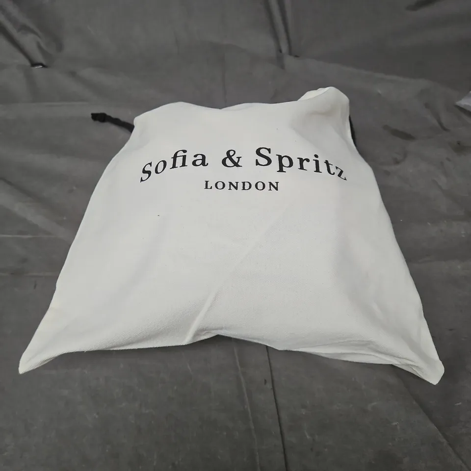 SOFIA AND SPRITZ BLACK LEATHER BAG WITH STRAPS