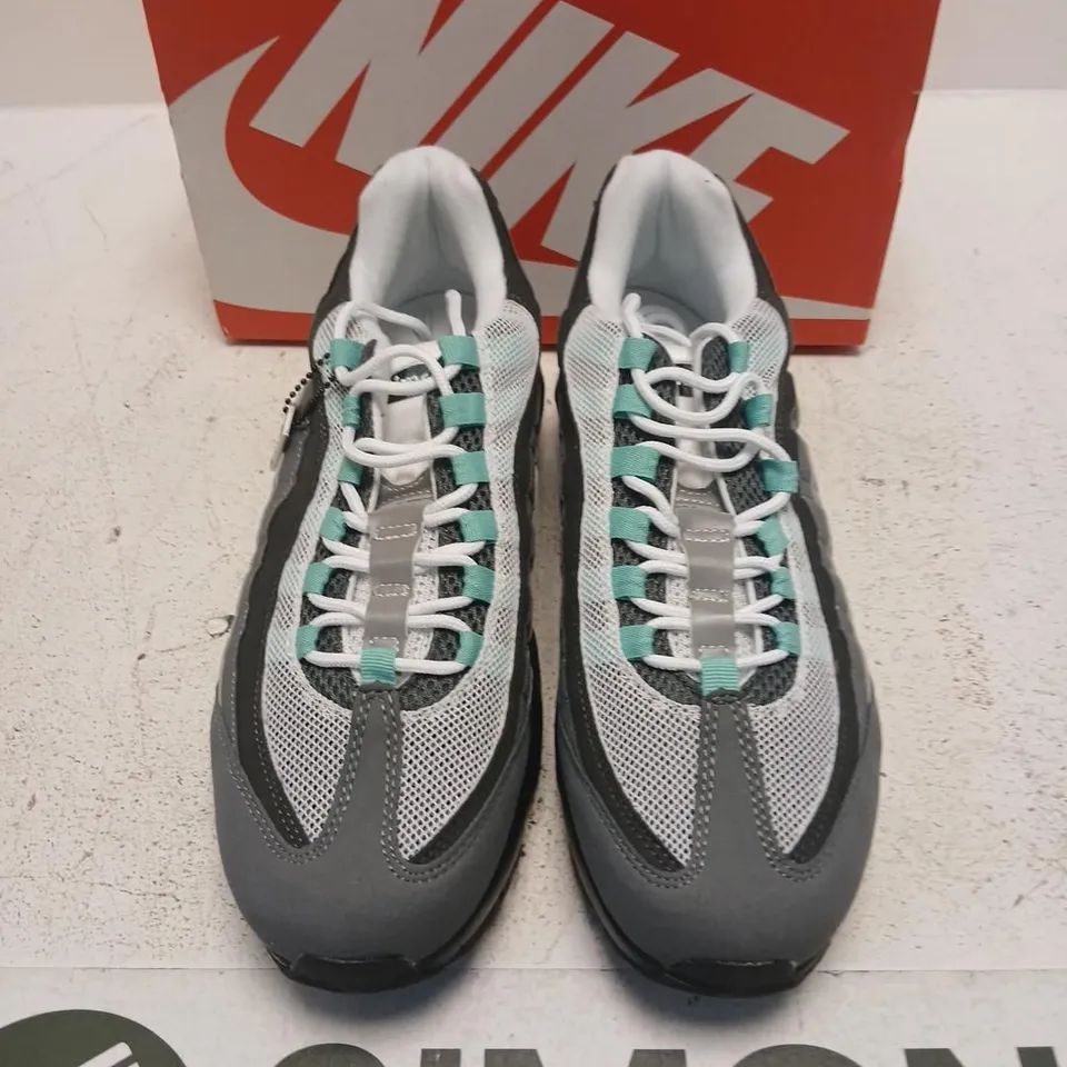 NIKE AIR MAX 95 TT – MEN'S SHOES, UK 10, BOXED