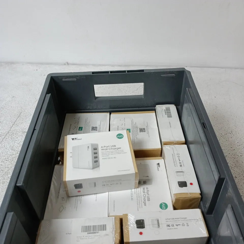 APPROXIMATELY 15 X 4-PORT USB WALL CHARGER (BOXED) – BOXED ITEM