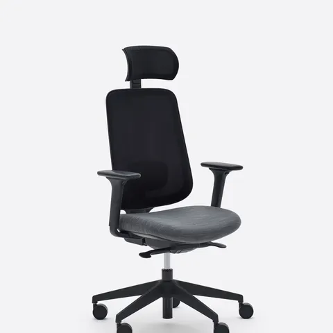 BOXED TASK ONE BLACK OFFICE CHAIR - WITH ARMS, CHARCOAL SEAT & HEADREST