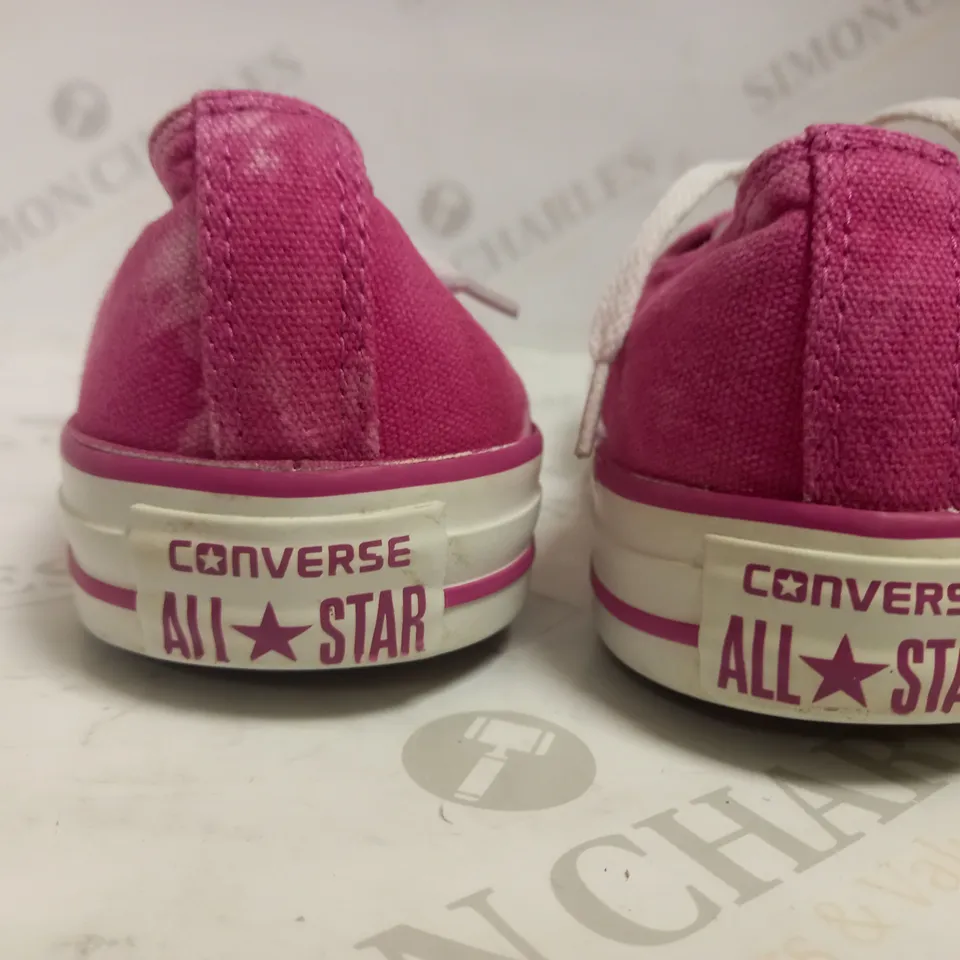 CONVERSE TRAMPKI CONVERSE CHUCK TAYLOR TRAINERS UK 8
