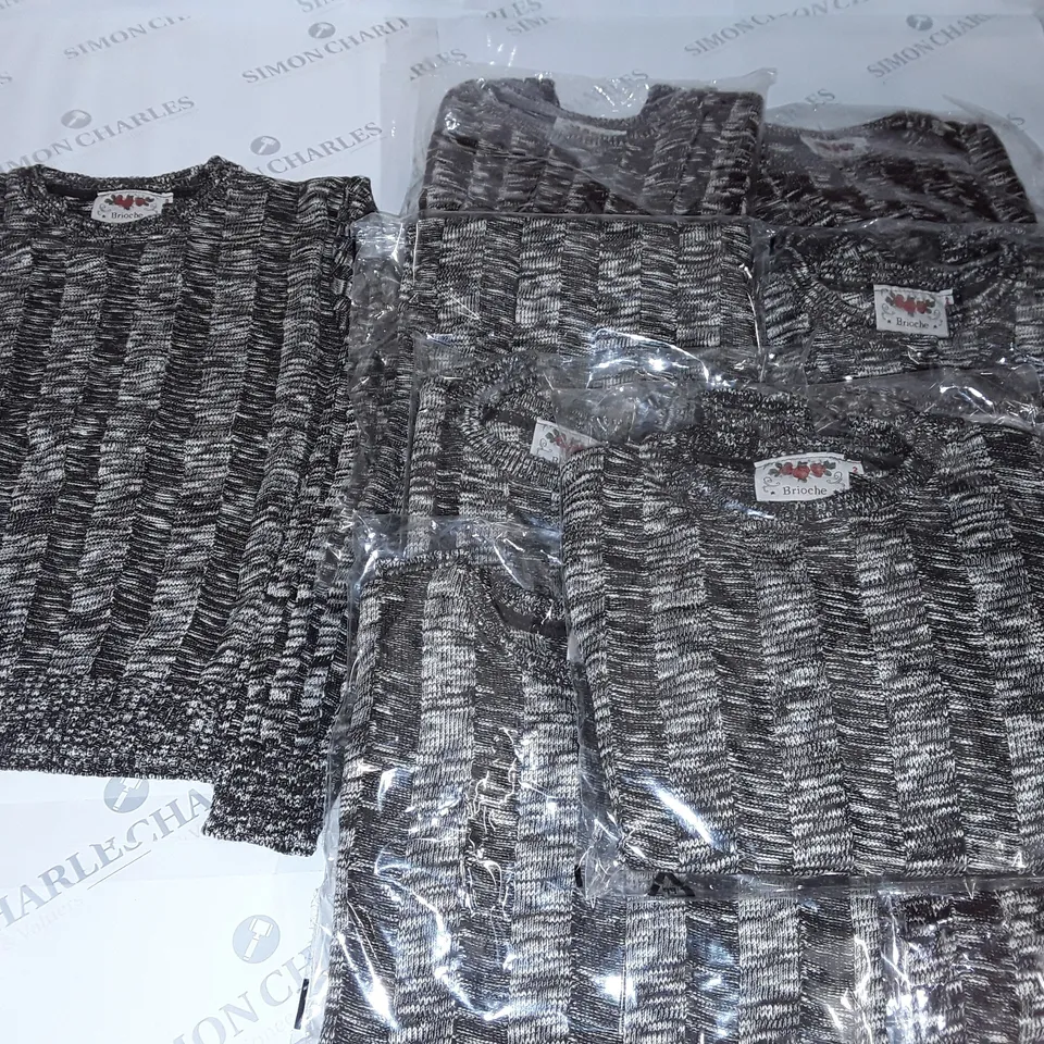 LOT OF 10 BRIOCHE BROWN CREW NECK JUMPERS IN VARIOUS SIZES 