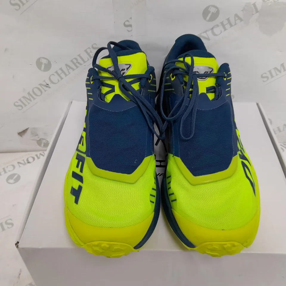 BOXED PAIR OF DYNAFIT ULTRA 100 TRAINERS IN BLUE/LIME GREEN - UK 11