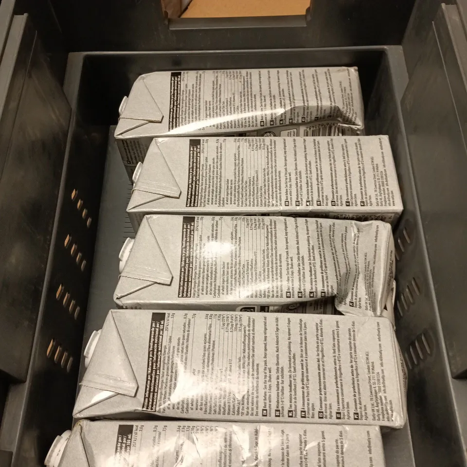 APPROXIMATELY 5 X OATLY BARISTA EDITION OAT DRINK 1L