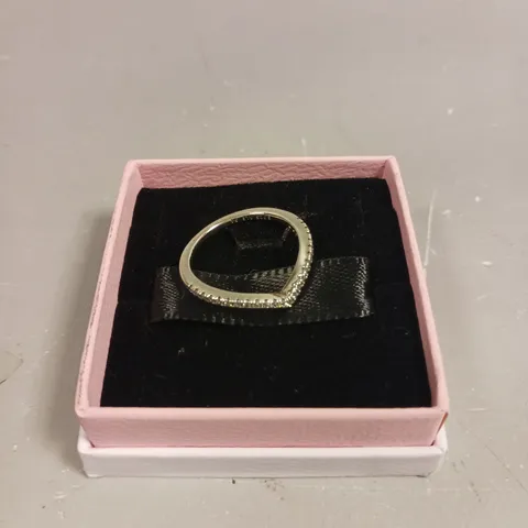 PANDORA SPARKLING WISHBONE RING
