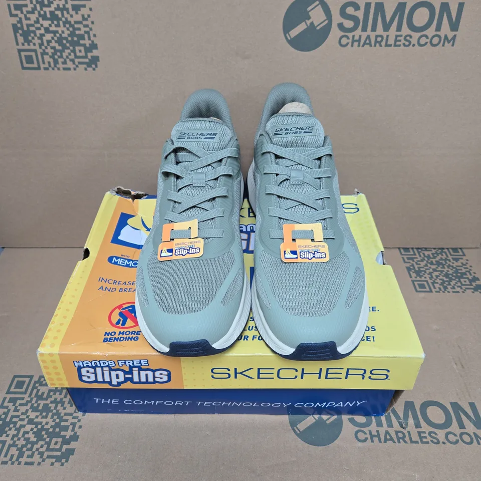 SKECHERS MEN'S BOBS SQUAD 4 SLIP-INS TRAINER size 13