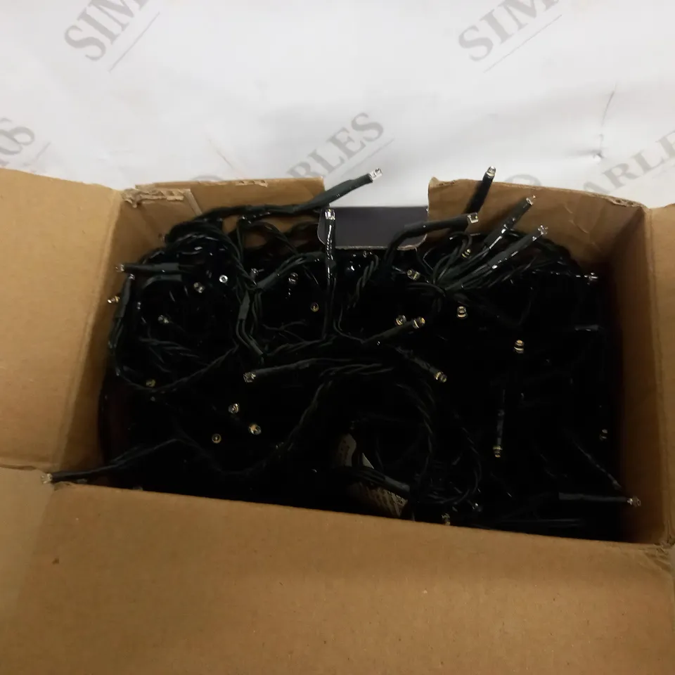 INDOOR AND OUTDOOR LINE LIGHTS WITH TIMER 480 WARM WHITE LEDS