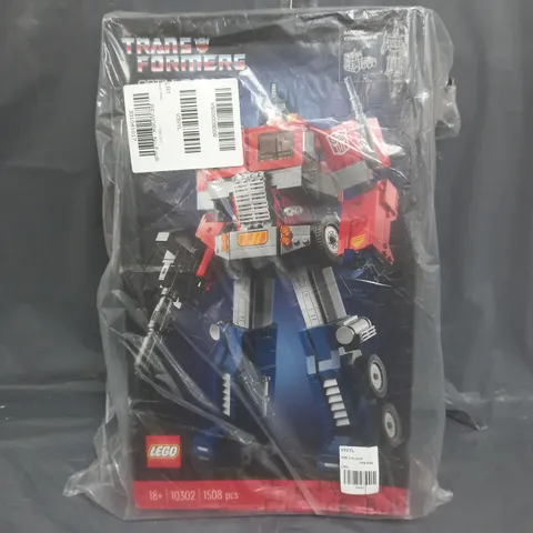 BOXED LEGO TRANSFORMERS OPTIMUS PRIME 10302