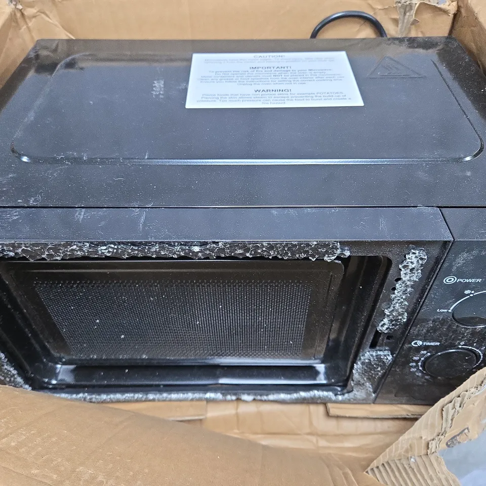 SWAN 20L 700W MANUAL MICROWAVE - BLACK - COLLECTION ONLY 