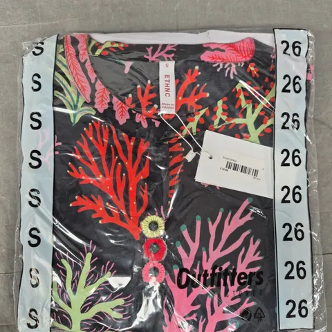 ETHNC SHALWAR KAMEEZ DRESS IN BLACK/MULTICOLOUR CORAL PATTERN SIZE SMALL