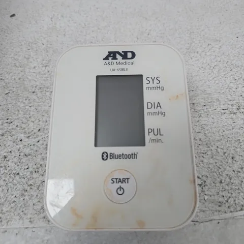 A&D MEDICAL UA-651BLE DIGITAL BLOOD PRESSURE MONITOR WITH BLUETOOTH