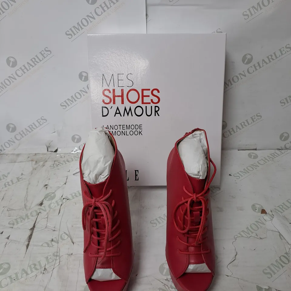 APPROXIMATELY 12 PAIRS OF BOXED MES SHOES D'AMOUR DEMONLOOK SIRE RED HEELS - SIZE VARIATION