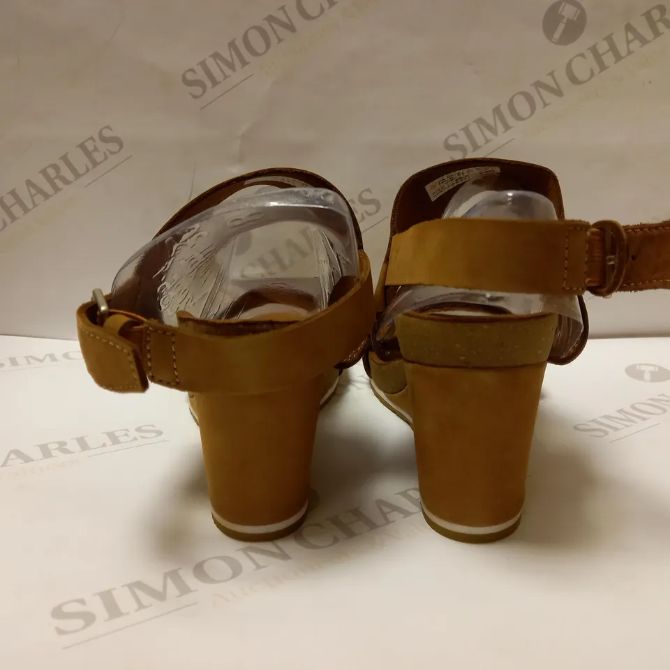 TIMBERLAND CAPRI SUNSET WEDGE RUST NUBUCK SIZE 7.5