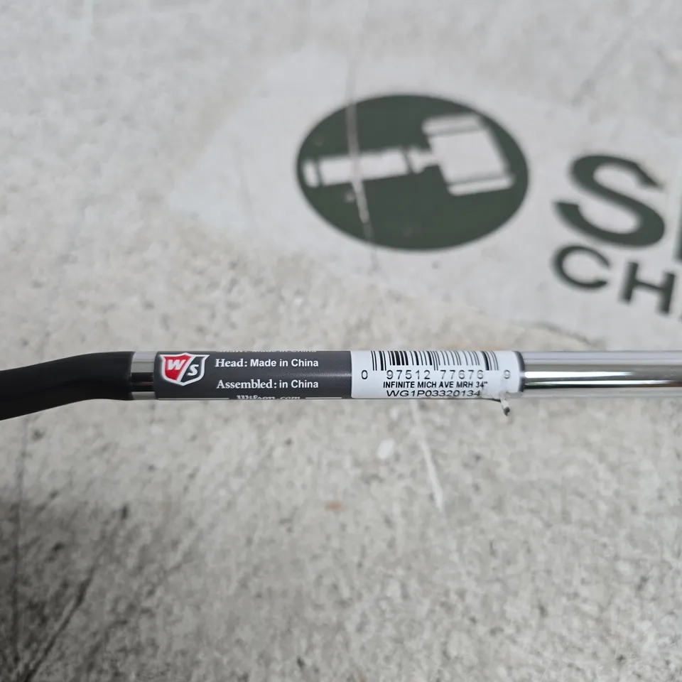 WILSON INFINITE GOLF PUT­TER – MICHIGAN AVE, CHICAGO IL