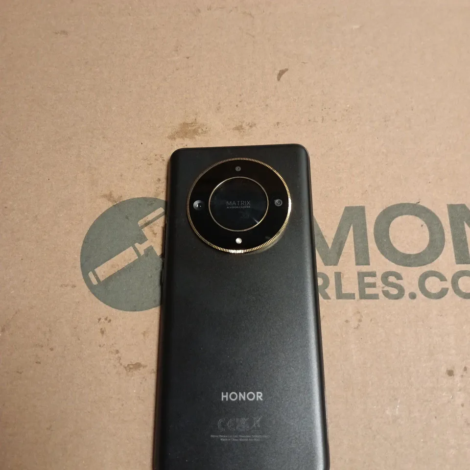 HONOR MAGIC6 LITE SMARTPHONE BOXED WITH CABLE