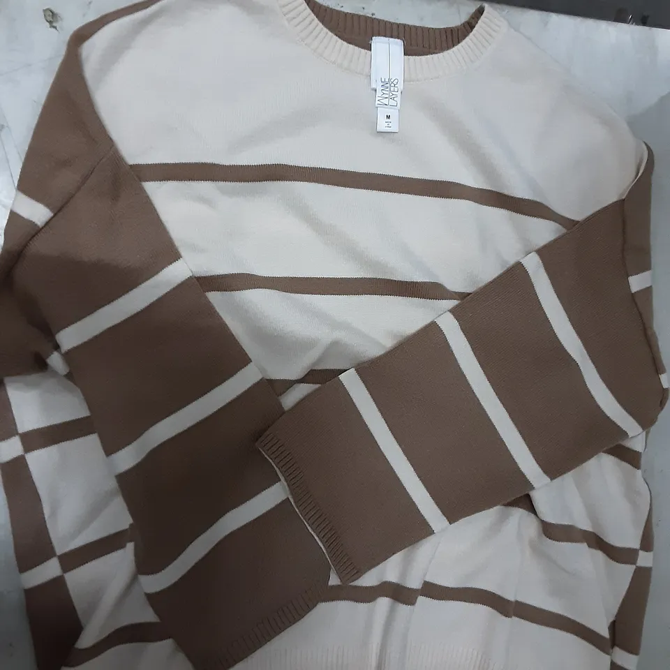 BOX CONTAINING 13PCS WYNNE LAYERS,  ECRU JUMPER , SIZE M 