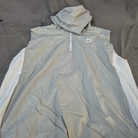 DRUIDS GREY HOODED WINDBREAKER GILET– SIZE XL