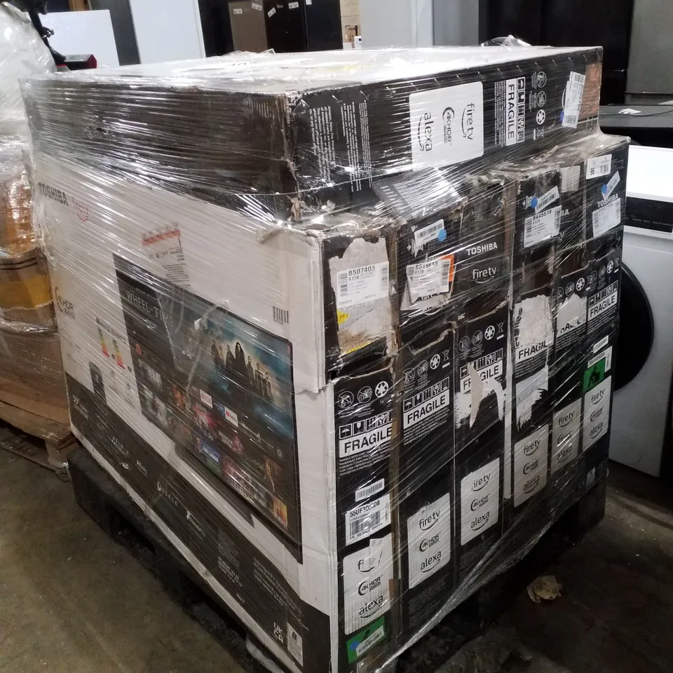 PALLET CONTAINING 7 TOSHIBA FLATSCREENS // PARTS ONLY