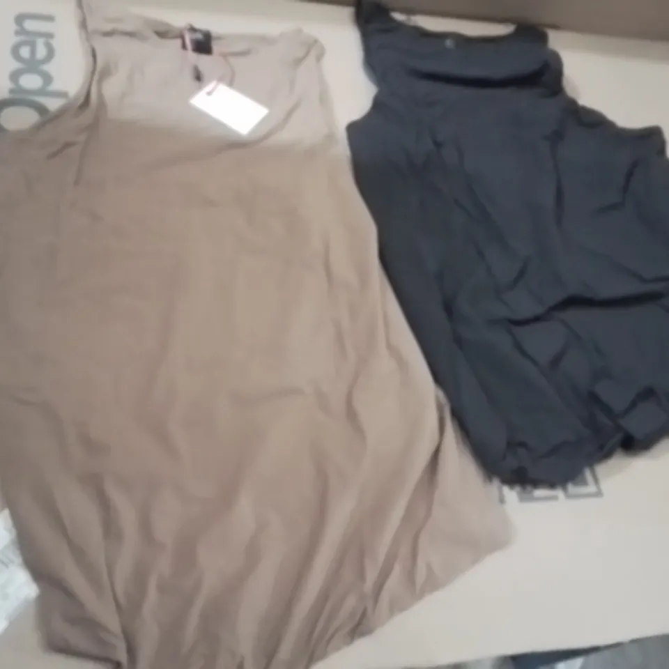 BOXED BRAND NEW APPROXIMATELY 15 MAGISCULPT RACER BODY TOP SIZE 24 COLOUR BLSCK COFFEE 