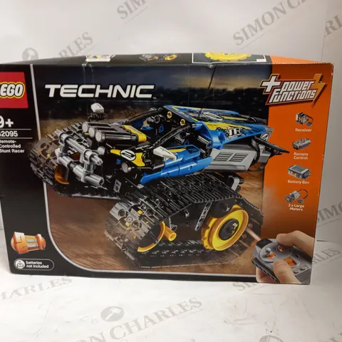 BOXED LEGO TECHNIC 42095 REMOTE CONTROLLED STUNT RACER