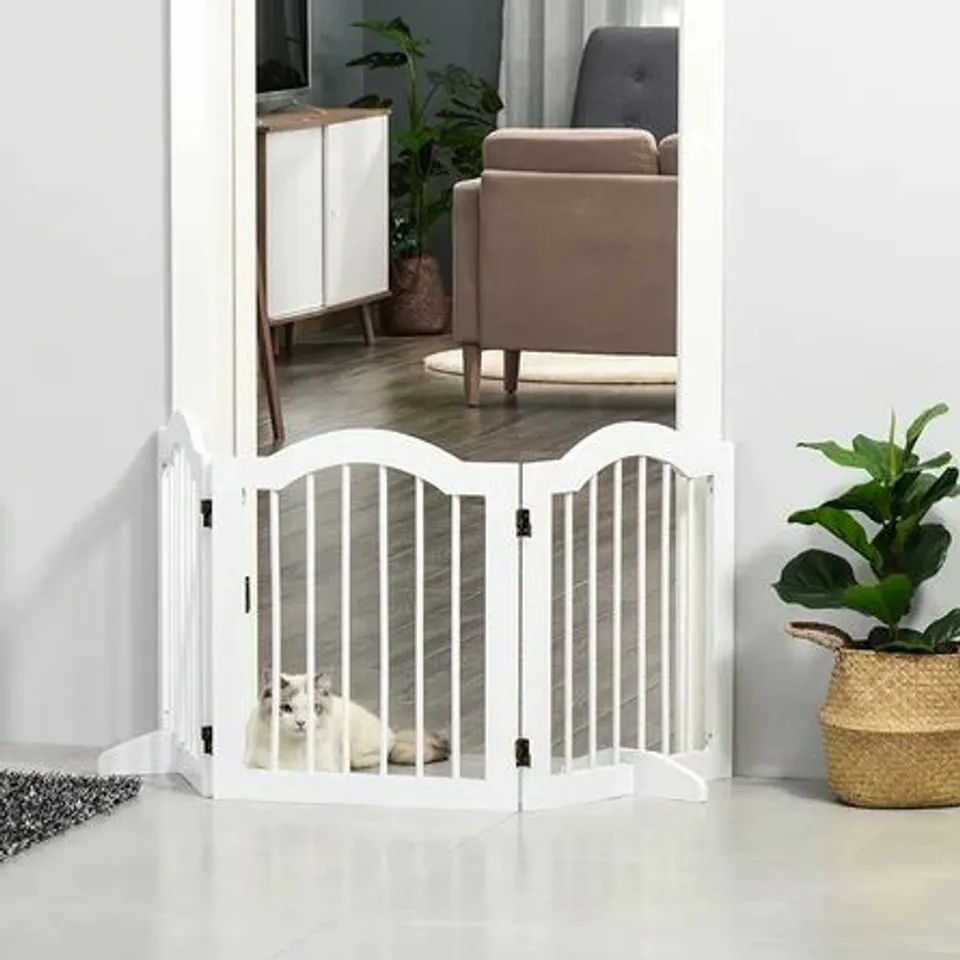FREE STANDING PET GATE 