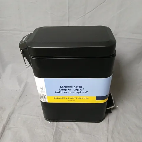 BELDRAY BATHROOM BIN-DAMAGE TO LID AND SIDE 