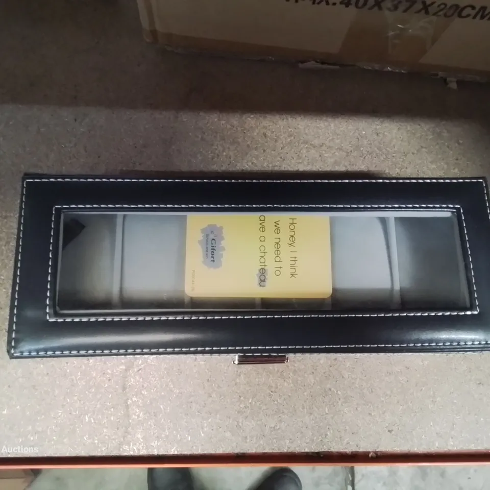 A BOX OF 3 BOXED CLEAR TOP JEWELLERY BOXES