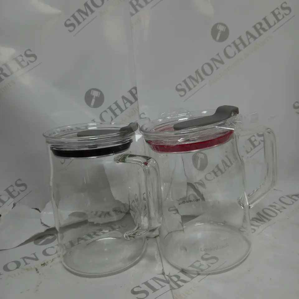 2 X GLASS HANDLED GLASSES 