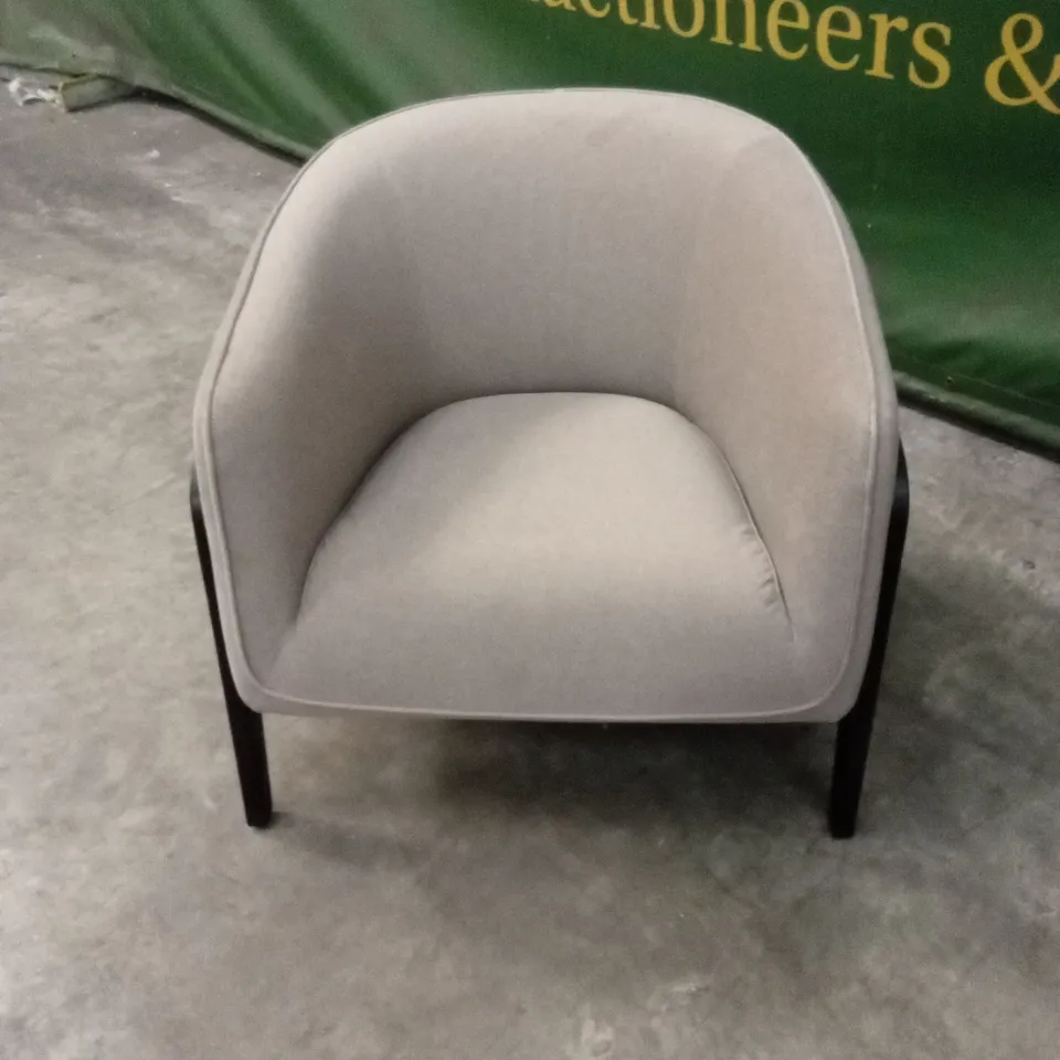 DANETTI PALMER MOCHA PLUSH FABRIC OCCASIONAL CHAIR RRP £569