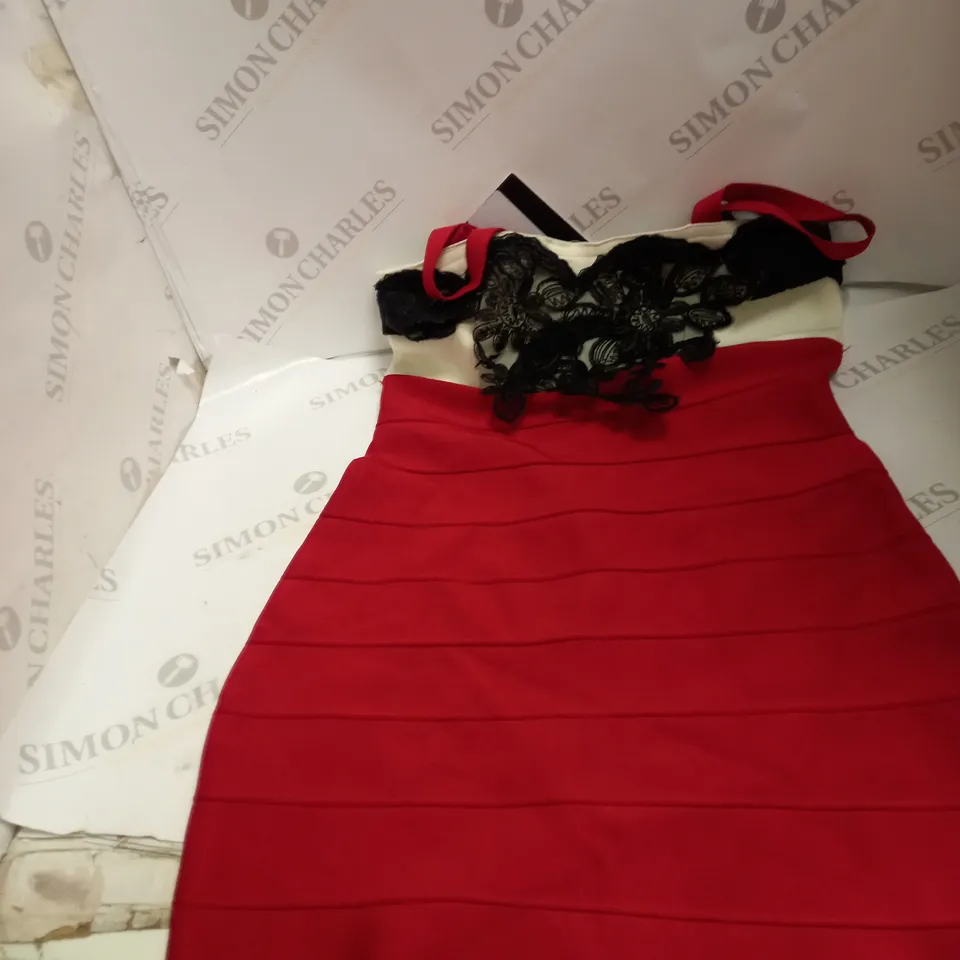 BRAND NEW MIRROR IMAGE AMBRE LACE DRESS