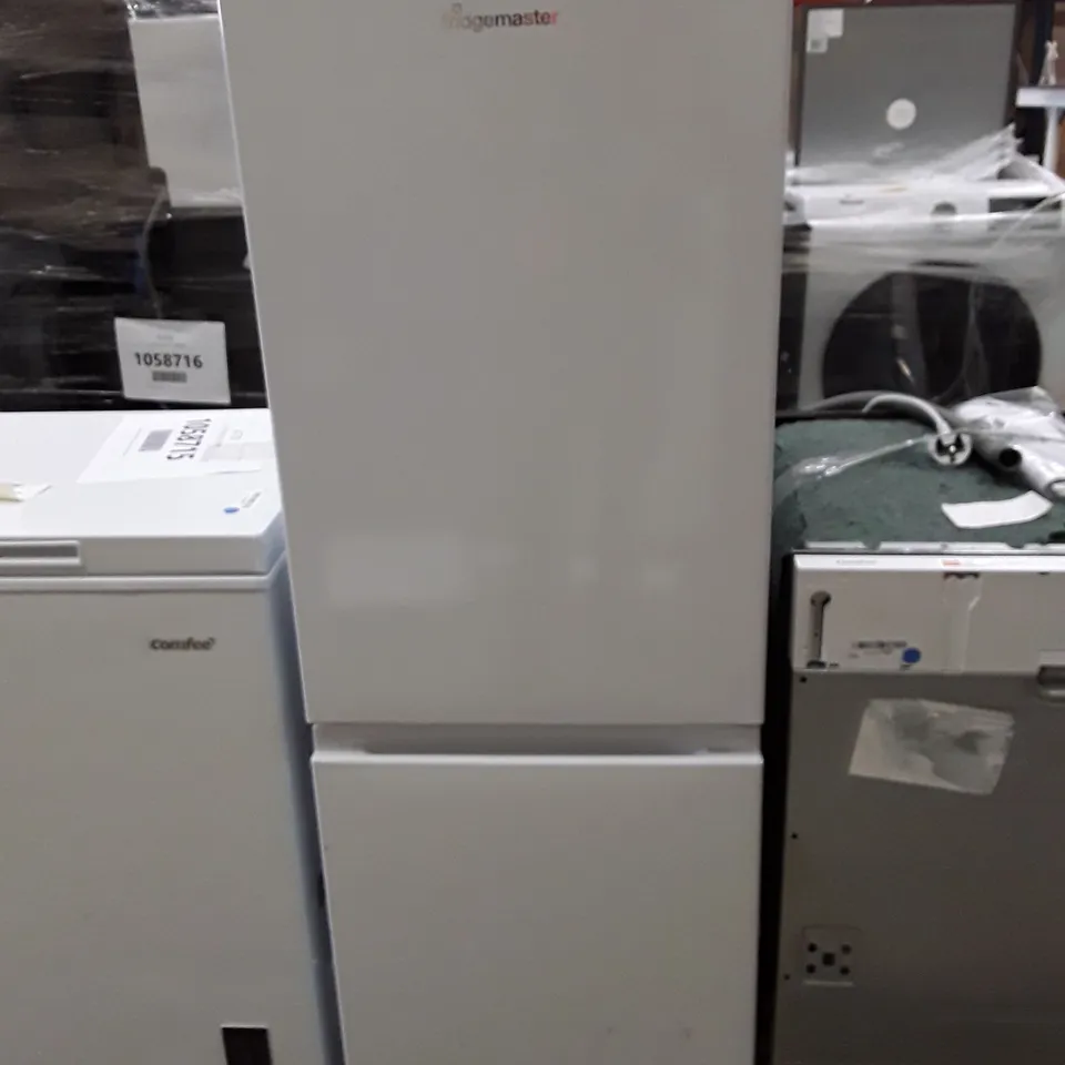 FRIDGEMASTER FRIDGE FREEZER