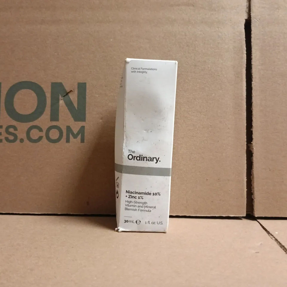 THE ORDINARY NIACINAMIDE 10% + ZINC 1% HIGH STRENGTH VITAMIN AND MINERAL BLEMISH FORMULA (30ML)