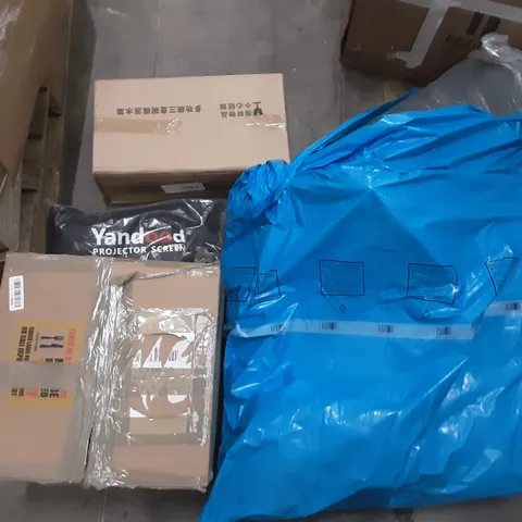 PALLET OF ASSORTED PRODUCTS INCLUDING RETRACTABLE BABY GATE, HERDIO IN-WALL/IN-CEILING SPEAKERS, COMPUTER PRIVACY FILTER, JIUYOTREE SHOPPING CART, HOMIDEC, FOLDABLE SITZ BATH FOR TOILET