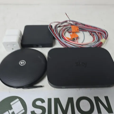 APPROXIMATELY 15 ASSORTED HOUSEHOLD PRODUCTS TO INCLUDE BT BOX , CABLES AND PLUGS