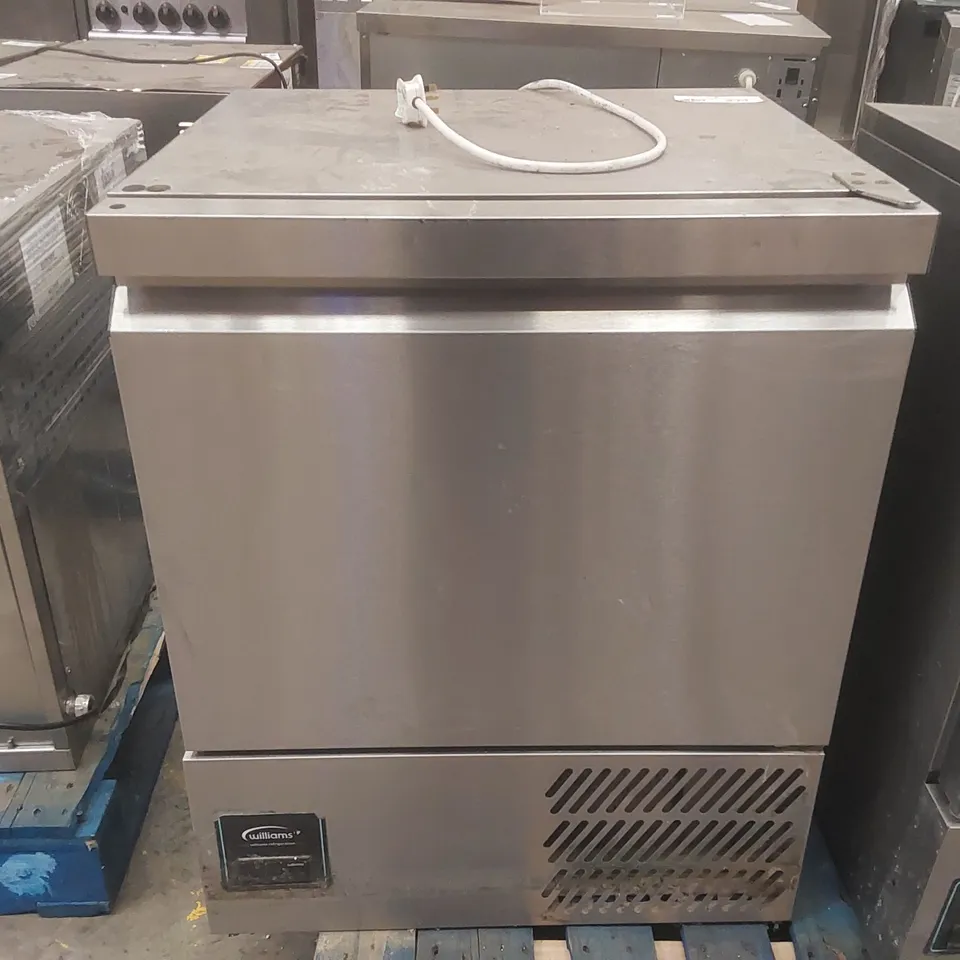 WILLIAMS H5UC HC R2 COMMERCIAL UNDERCOUNTER REFRIGERATOR