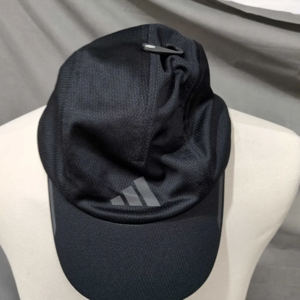 ADIDAS BASEBALL CAP – ONE SIZE FITS MOST – BLACK