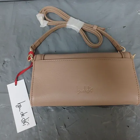 BEN DE LISI LAURA INTERCHANGEABLE LEATHER BAG