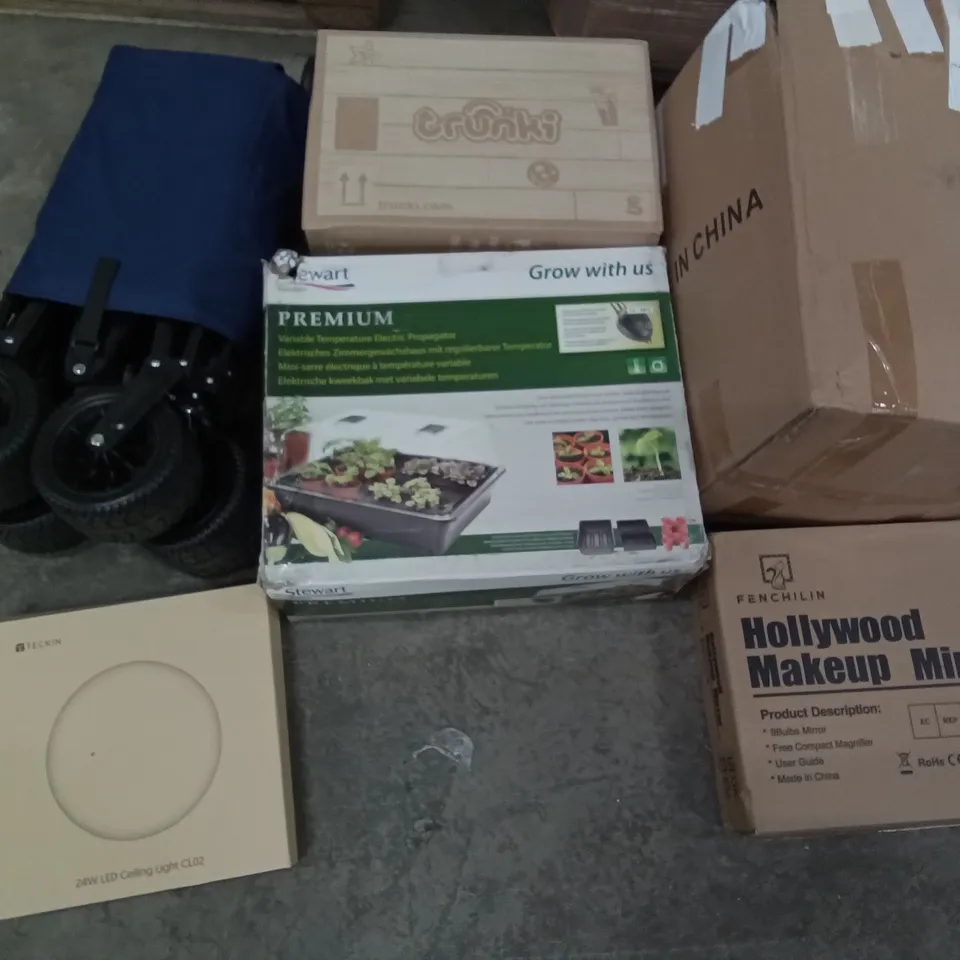 PALLET OF ASSORTED ITEMS INCLUDING LED CEILING LIGHT, VARIABLE TEMPERATURE ELECTRIC PROPAGATOR, HOLLYWOOD MAKEUP MIRROR, TRUNKI, LPPO CEILING LIGHT/FAN, RETRACTABLE SAFETY GATE