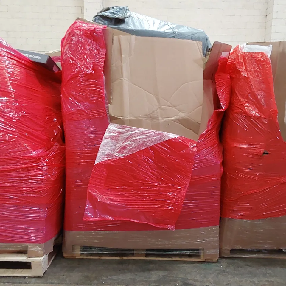 PALLET OF ASSORTED ITEMS INCLUDING: AIR FRYER, ARTIFICIAL CHRISTMAS TREE, LARGE RUG, 3-TIER HEATED CLOTHES DRYER, TOILET SEAT