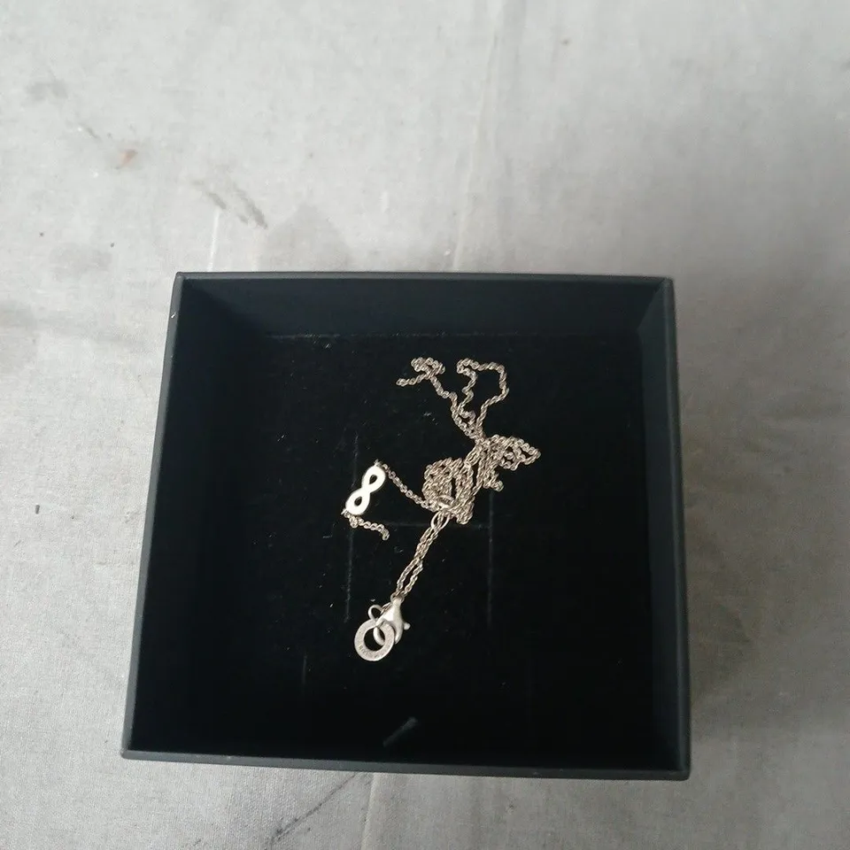 THOMAS SABO SILVER NECKLACE WITH PENDANT – BOXED