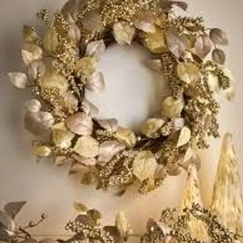 BOXED 6FT COPPER AND GOLD PRE LIT GARLAND