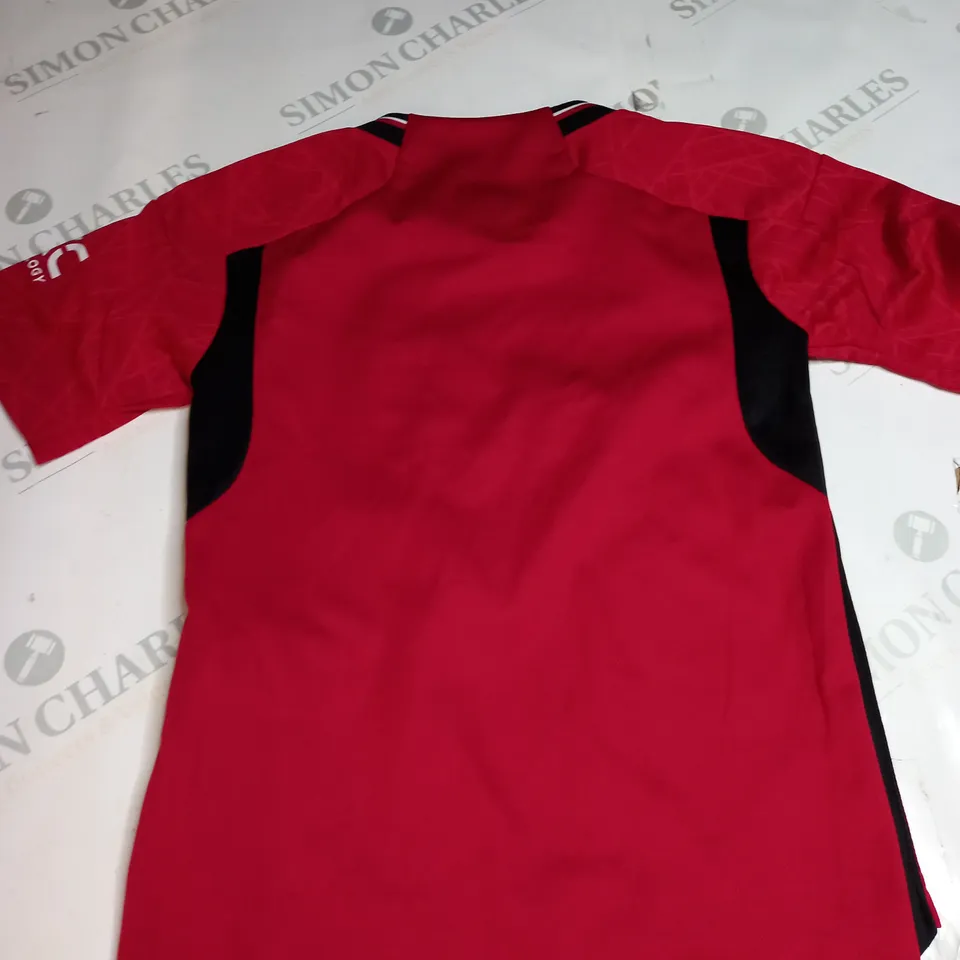 MANCHESTER UNITED FC HOME SHIRT SIZE 4-5 YEARS