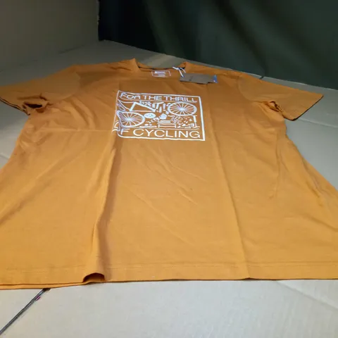 MOUNTAIN WAREHOUSE MUSTARD SLOGAN ORGANIC TEE - XL