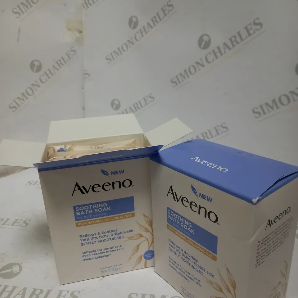LOT OF TWO TO INCLUDE AVEENO SOOTHING BATH SOAK OAT SACHETS