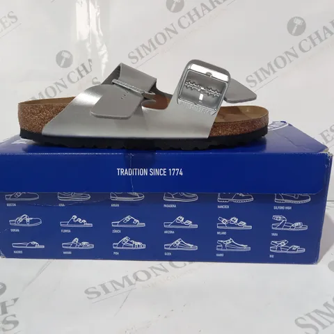BOXED PAIR OF BIRKENSTOCK OPEN TOE SANDALS IN METALLIC SILVER EU SIZE 37