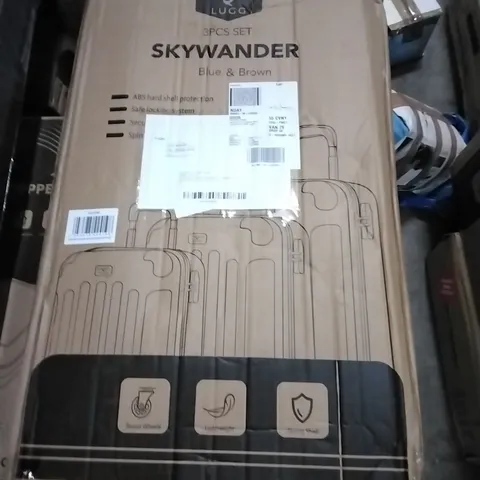 BOXED LUGG SKYWANDER HARDSHELL SUITCASE - BLUE & BROWN 